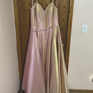 Elizabeth K by GLS. Pink, sparkly dress